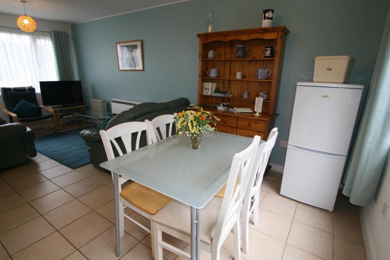 Freshwater Bay Holiday Cottages Pembroke Exteriér fotografie