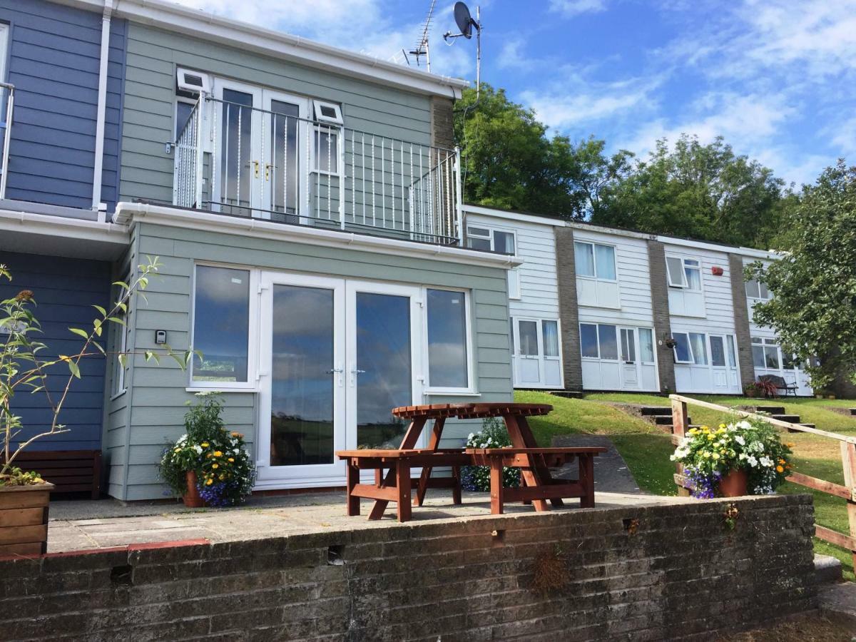 Freshwater Bay Holiday Cottages Pembroke Exteriér fotografie